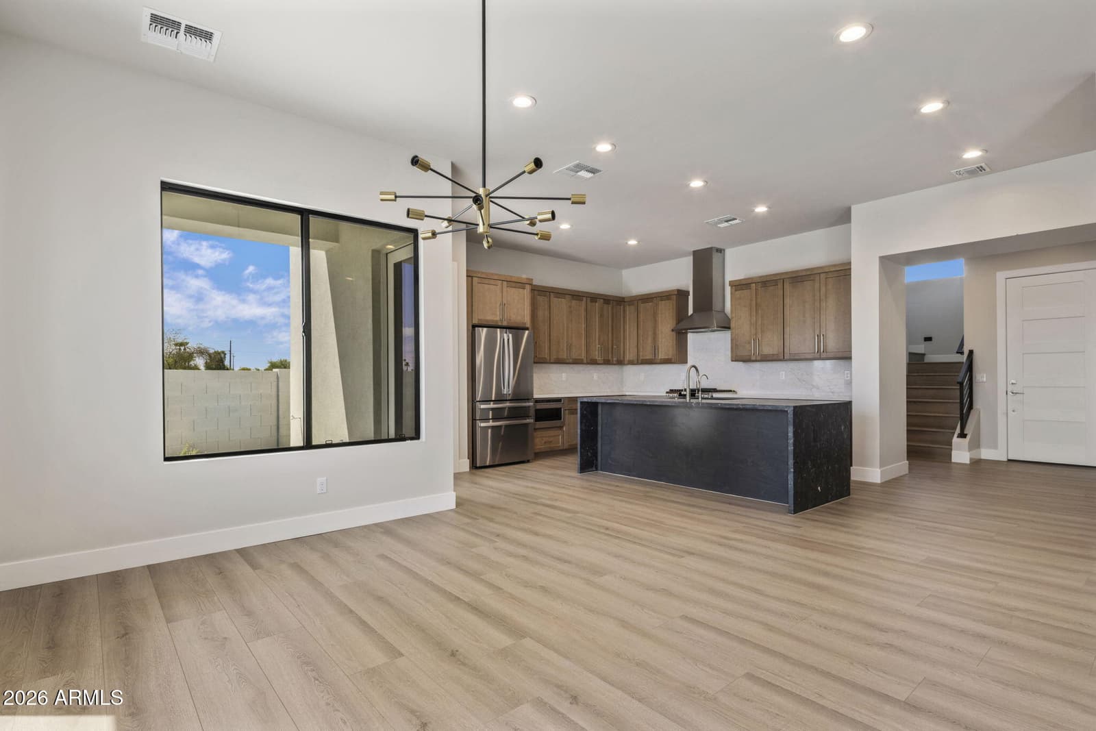 1307 E Orangewood Avenue, Phoenix, AZ 85020 — photo 2 of 38
