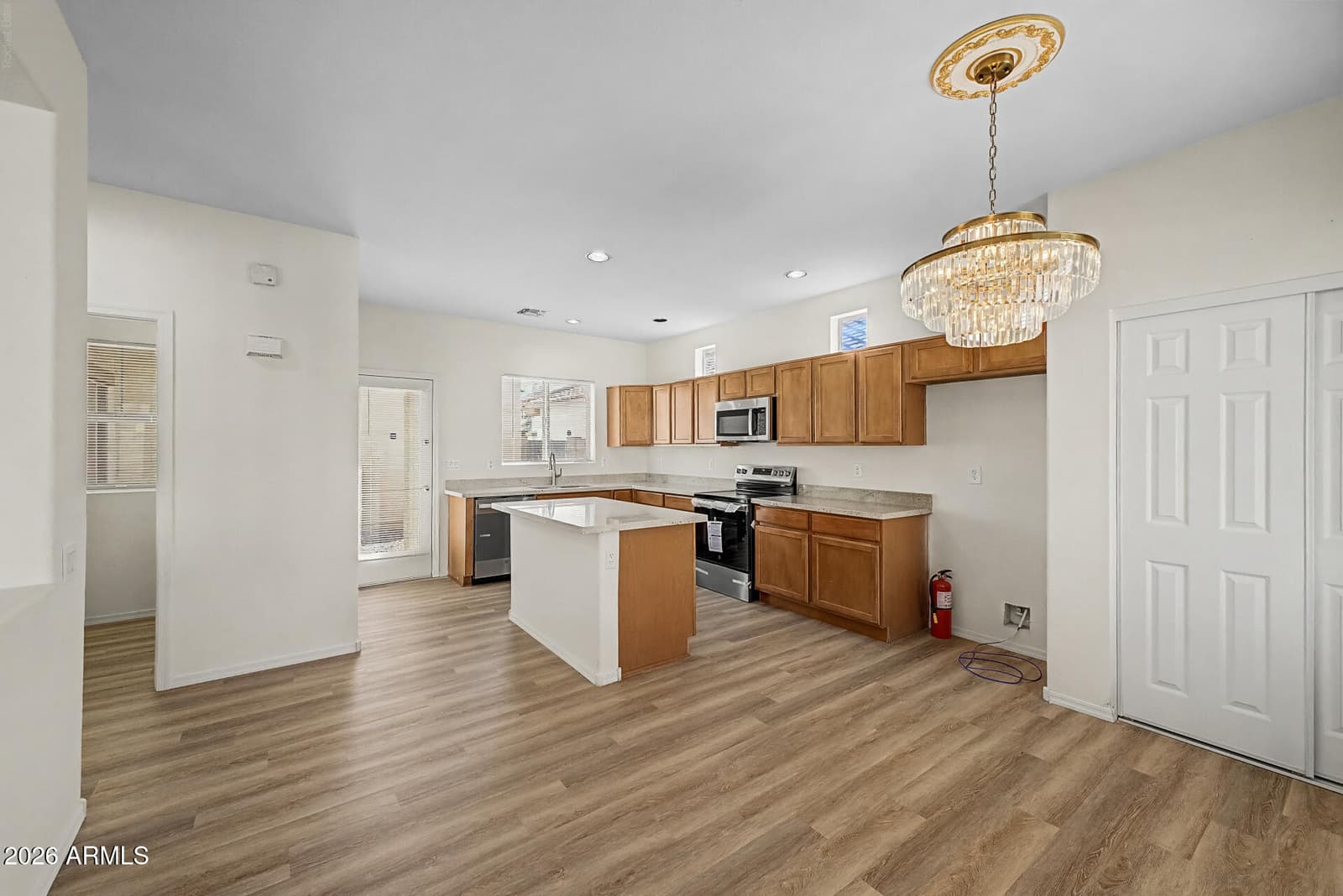 9446 W Berkeley Road, Phoenix, AZ 85037 — photo 5 of 36