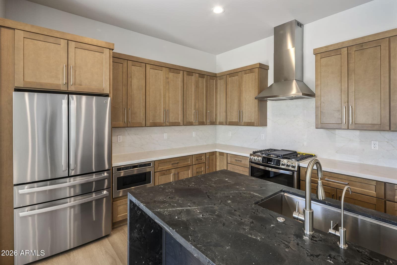 1307 E Orangewood Avenue, Phoenix, AZ 85020 — photo 4 of 38