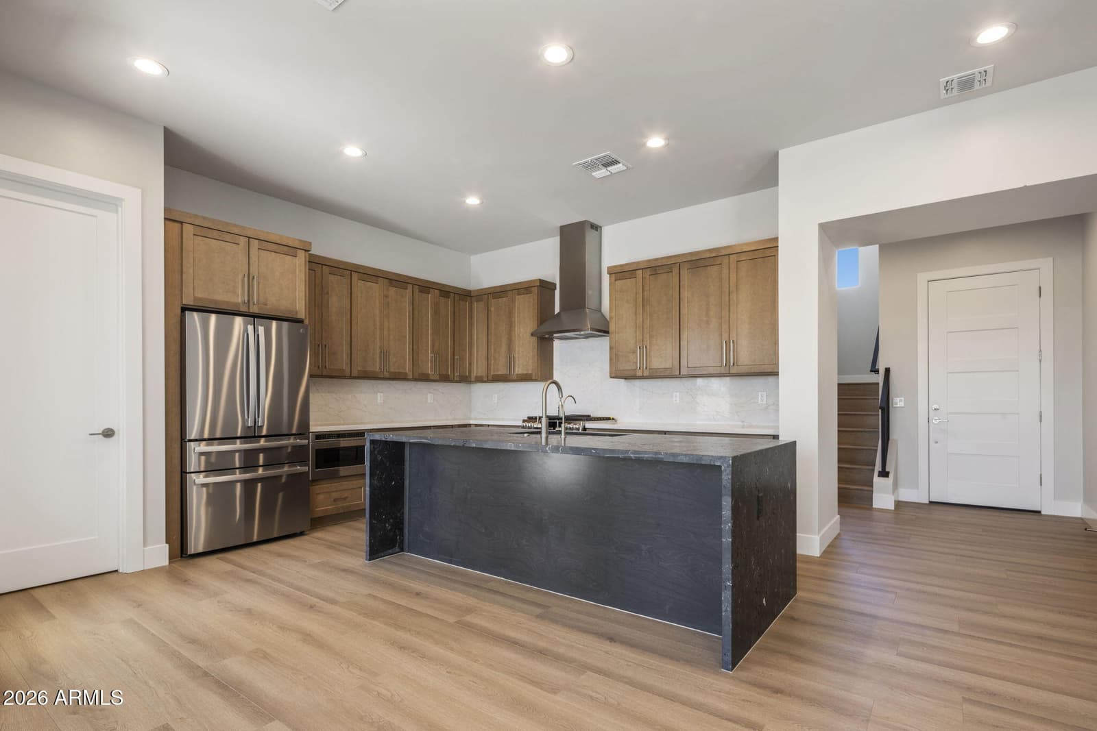 1307 E Orangewood Avenue, Phoenix, AZ 85020 — photo 9 of 38