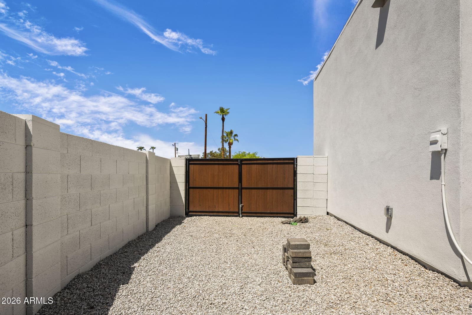 1307 E Orangewood Avenue, Phoenix, AZ 85020 — photo 37 of 38