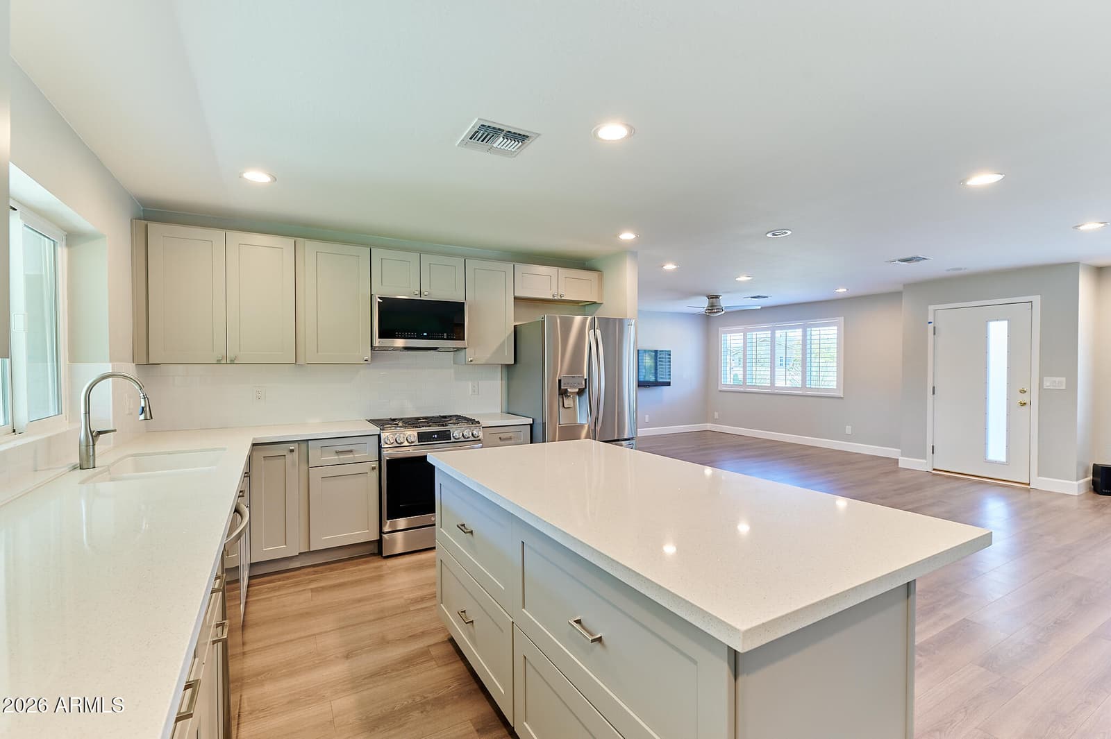 3032 N 81st Street, Scottsdale, AZ 85251 — photo 13 of 34