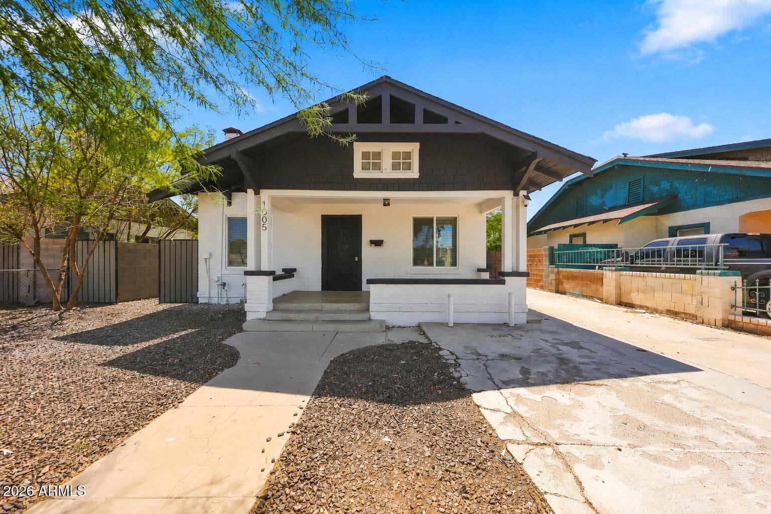 1005 E Moreland Street, Phoenix, AZ 85006 — photo 1 of 40