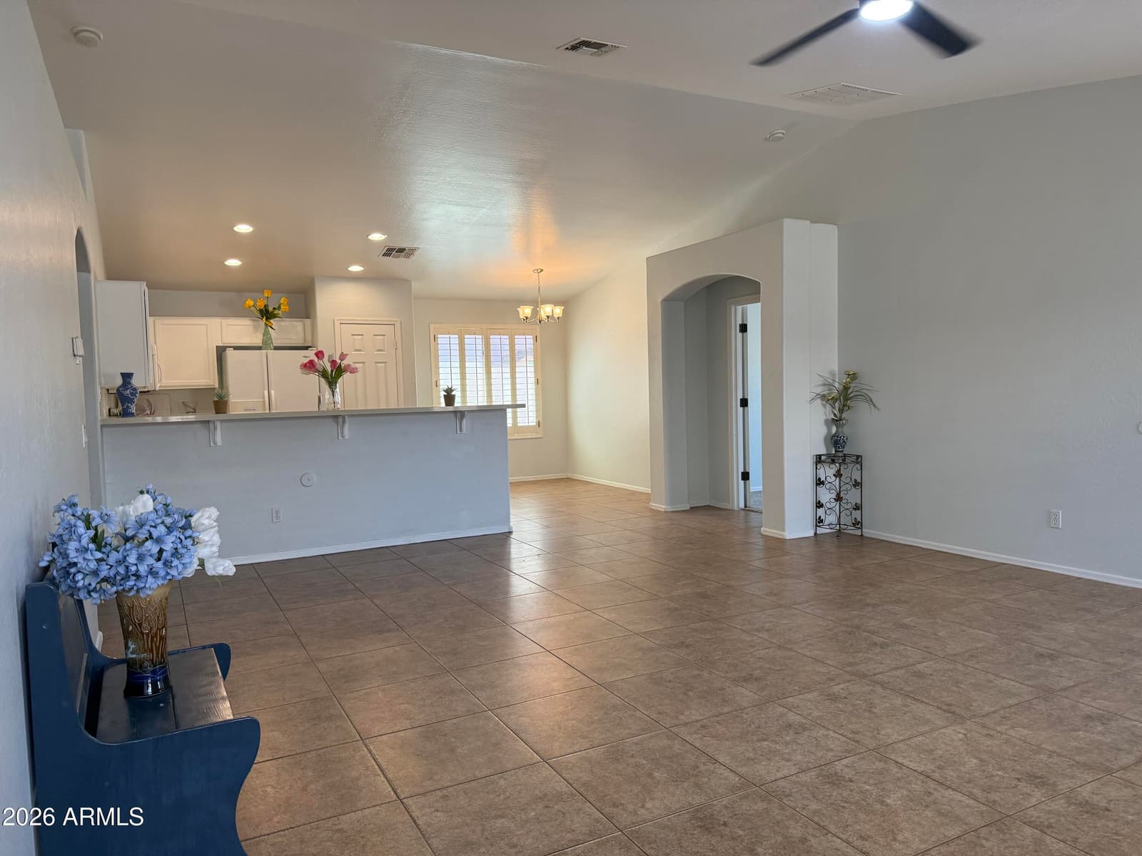 6630 S 25th Avenue, Phoenix, AZ 85041 — photo 5 of 31