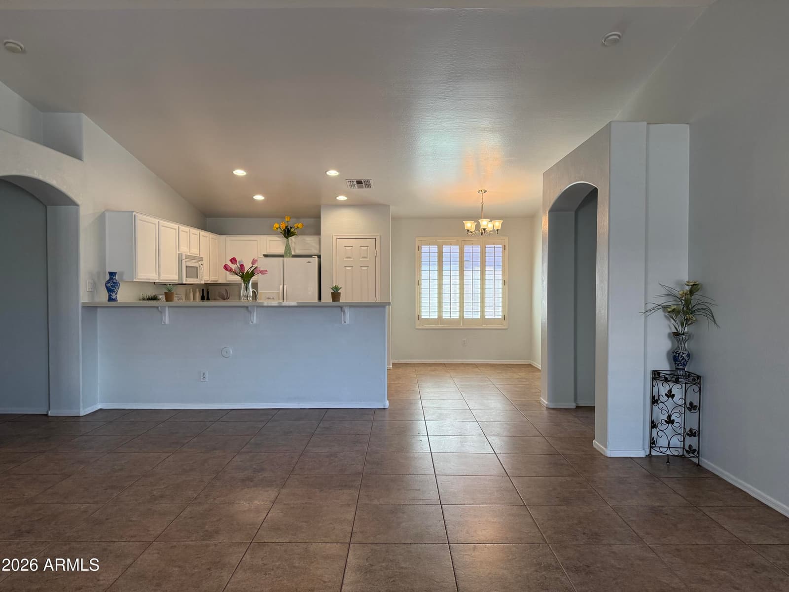 6630 S 25th Avenue, Phoenix, AZ 85041 — photo 10 of 31