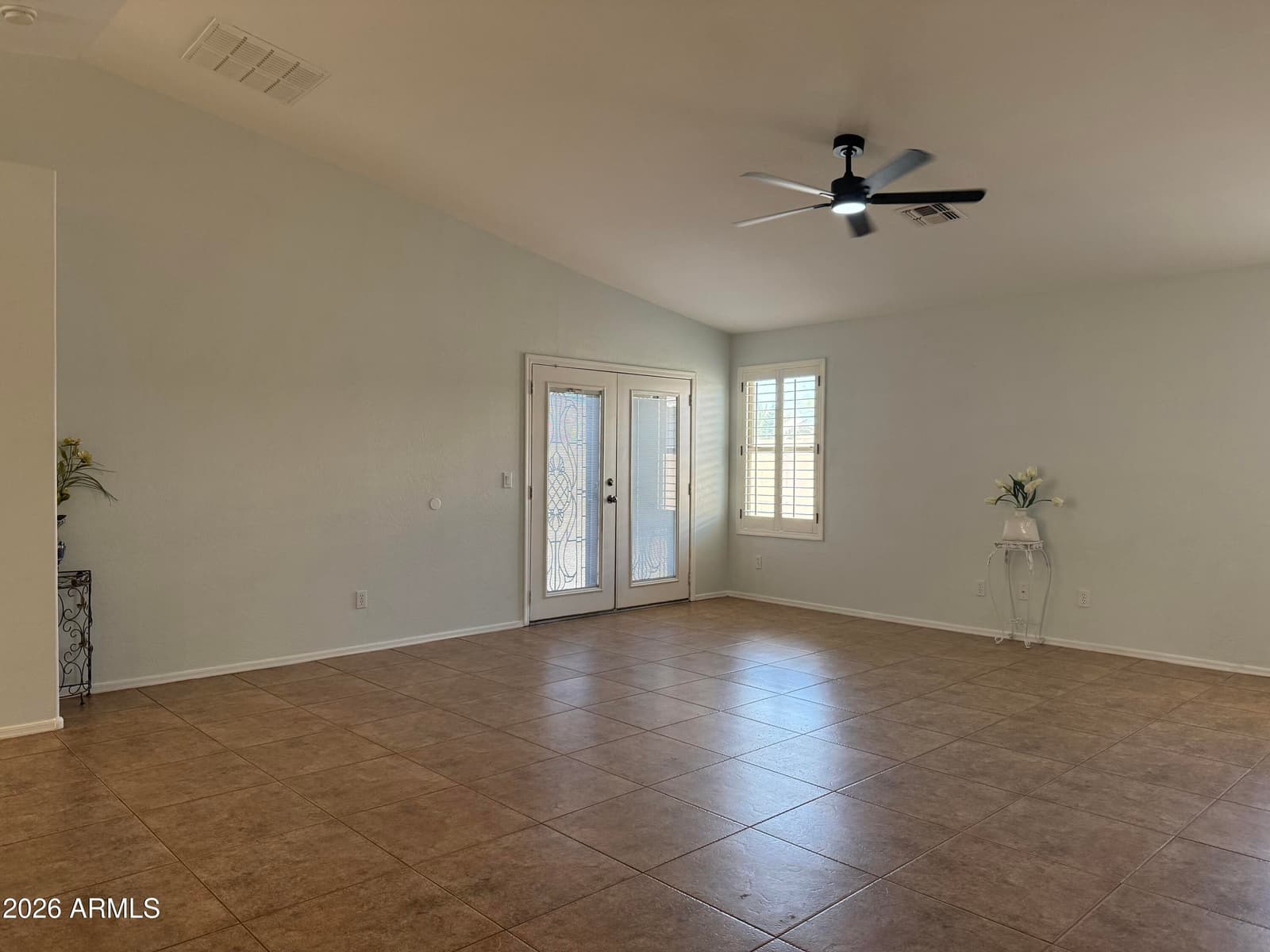 6630 S 25th Avenue, Phoenix, AZ 85041 — photo 11 of 31