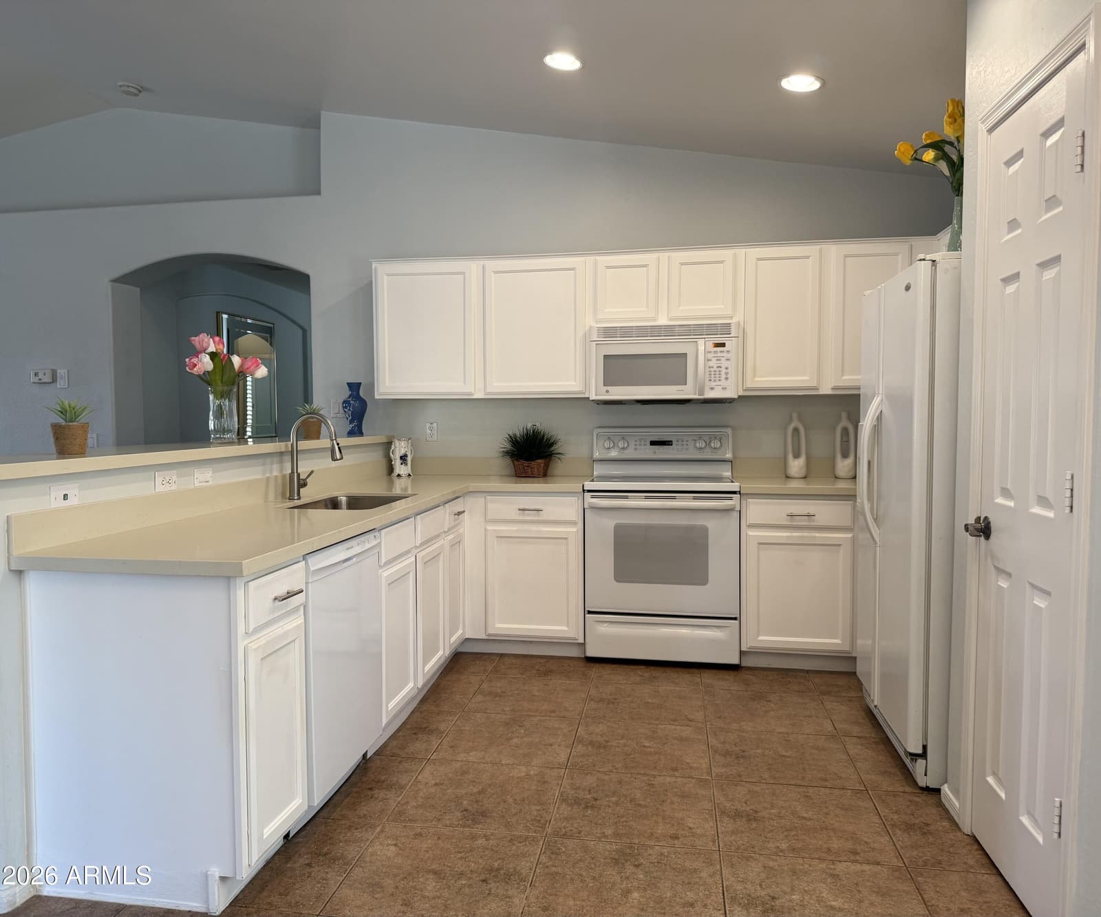 6630 S 25th Avenue, Phoenix, AZ 85041 — photo 14 of 31