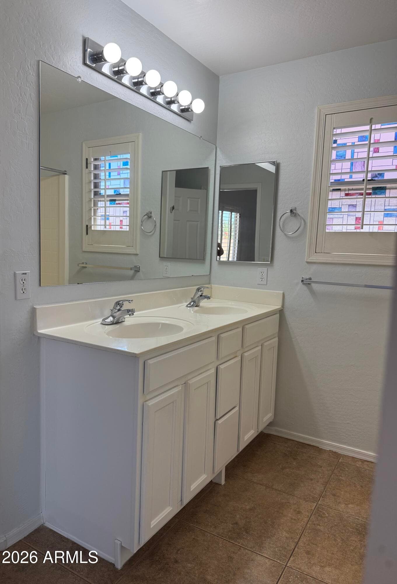 6630 S 25th Avenue, Phoenix, AZ 85041 — photo 18 of 31