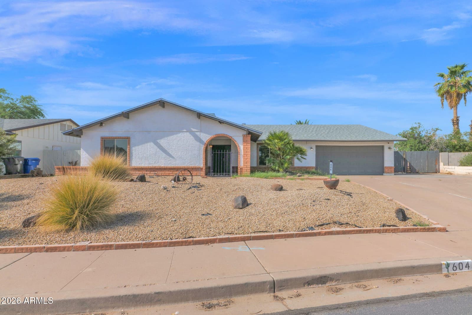 604 W Plata Avenue, Mesa, AZ 85210 — photo 1 of 29