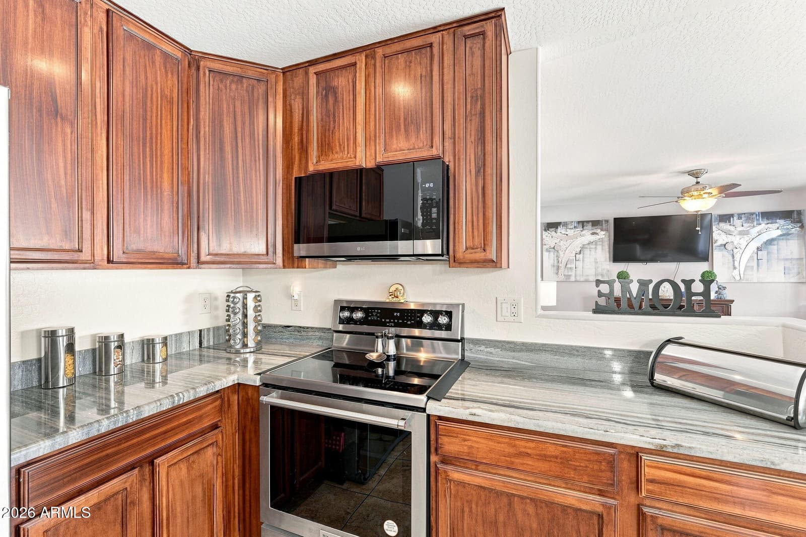 824 E Wolf Hollow Drive, Casa Grande, AZ 85122 — photo 16 of 50