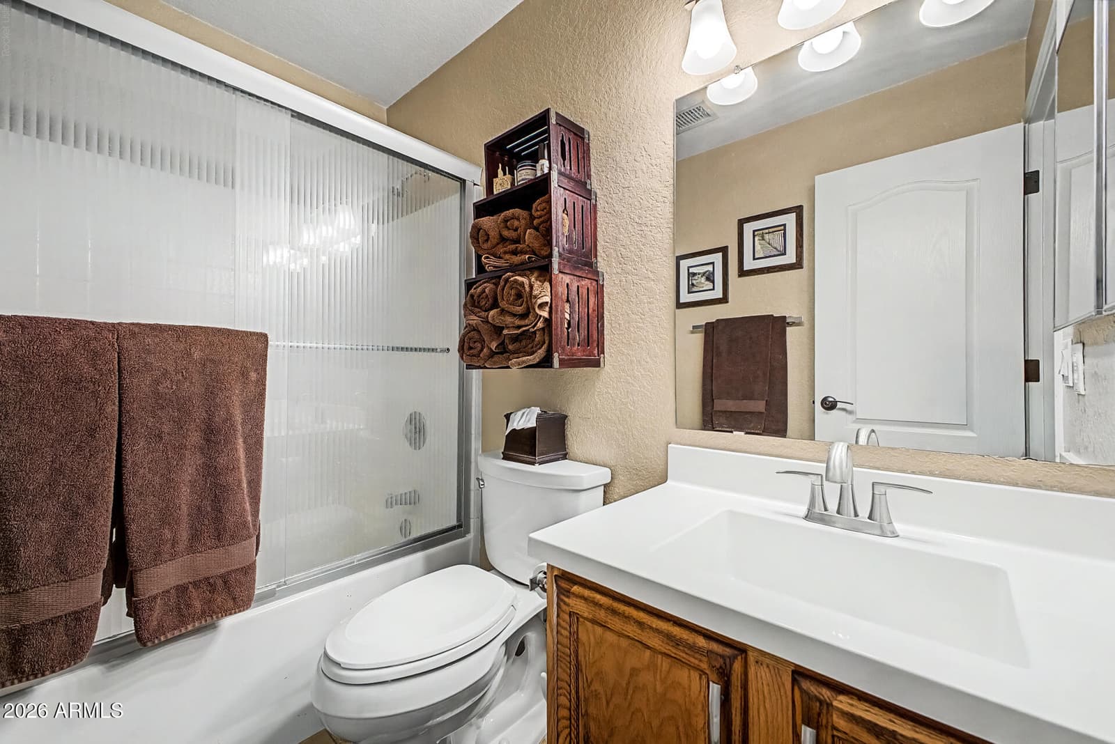 173 W Smoke Tree Road, Gilbert, AZ 85233 — photo 22 of 44