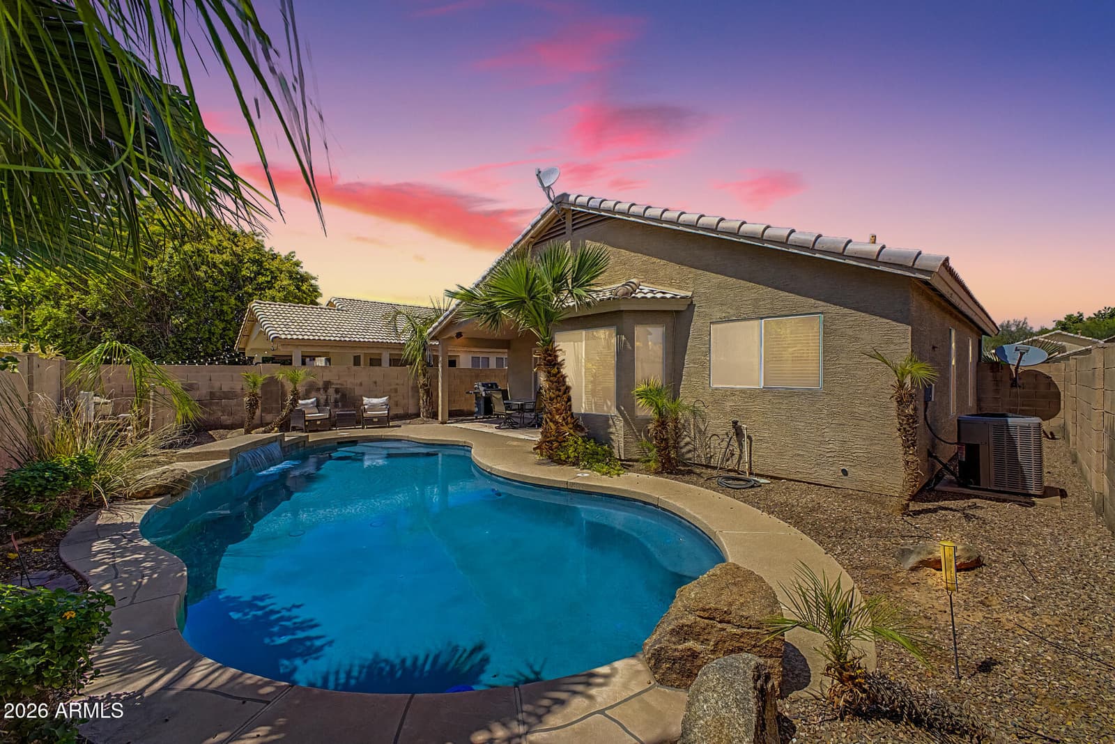 173 W Smoke Tree Road, Gilbert, AZ 85233 — photo 34 of 44