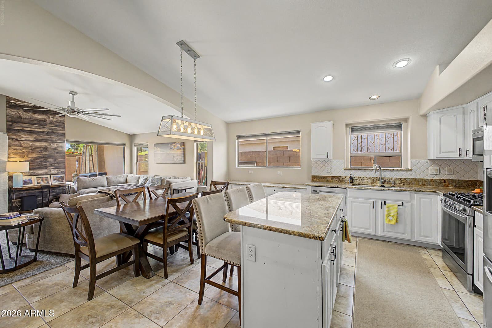 41841 W Chambers Court, Maricopa, AZ 85138 — photo 13 of 48