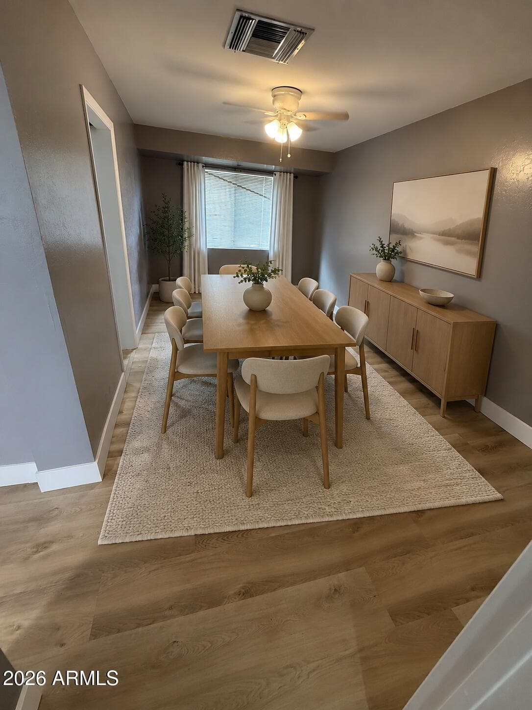 815 E Cavalier Drive, Phoenix, AZ 85014 — photo 12 of 32