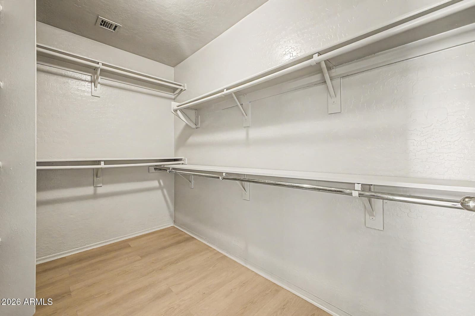 5409 S 15th Way SE, Phoenix, AZ 85040 — photo 11 of 28