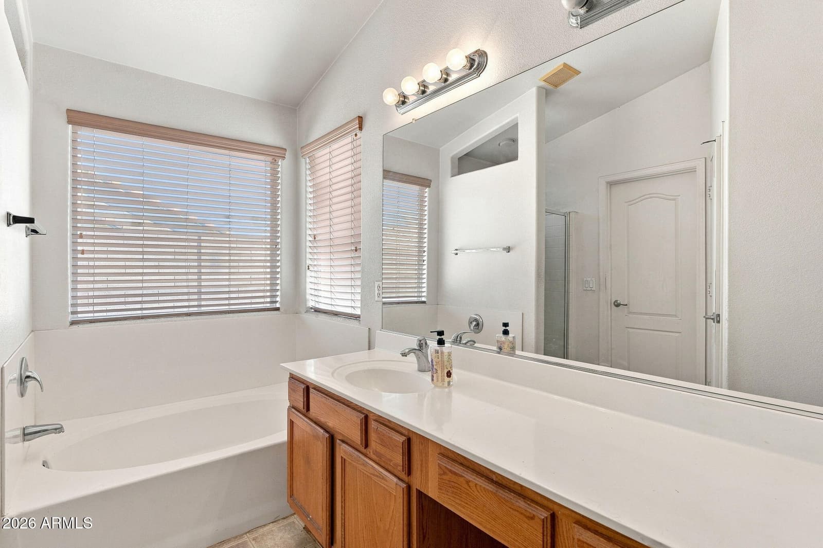1807 S 82nd Drive, Phoenix, AZ 85043 — photo 18 of 22