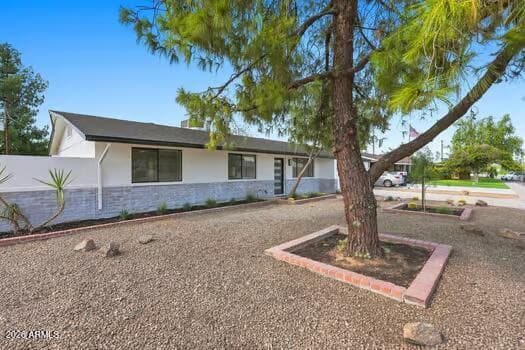 3821 W Desert Park Lane, Phoenix, AZ 85051 — photo 1 of 26