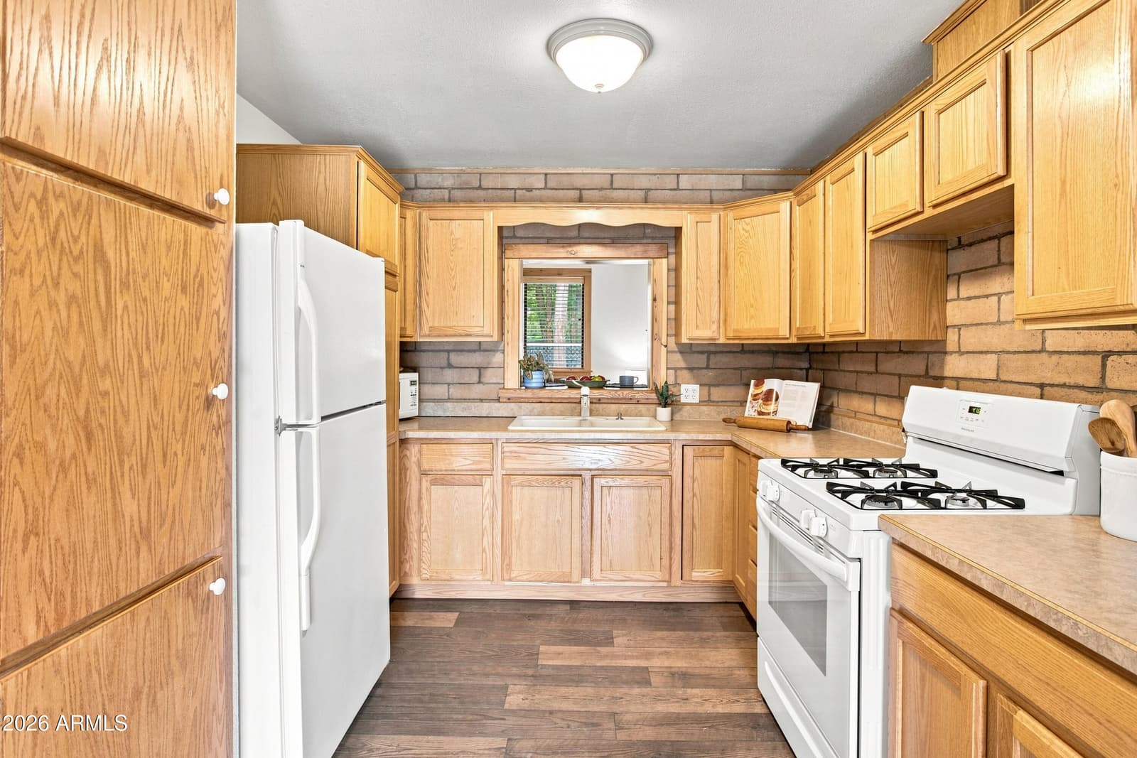 4895 Rimspur, Lakeside, AZ 85929 — photo 5 of 35