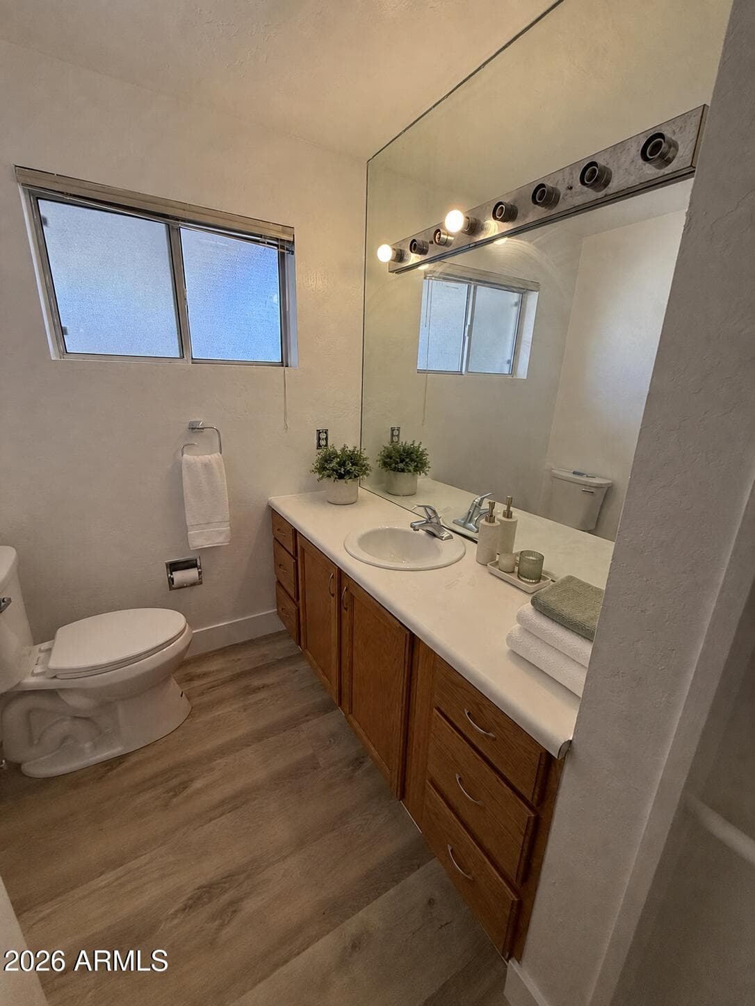 815 E Cavalier Drive, Phoenix, AZ 85014 — photo 26 of 32