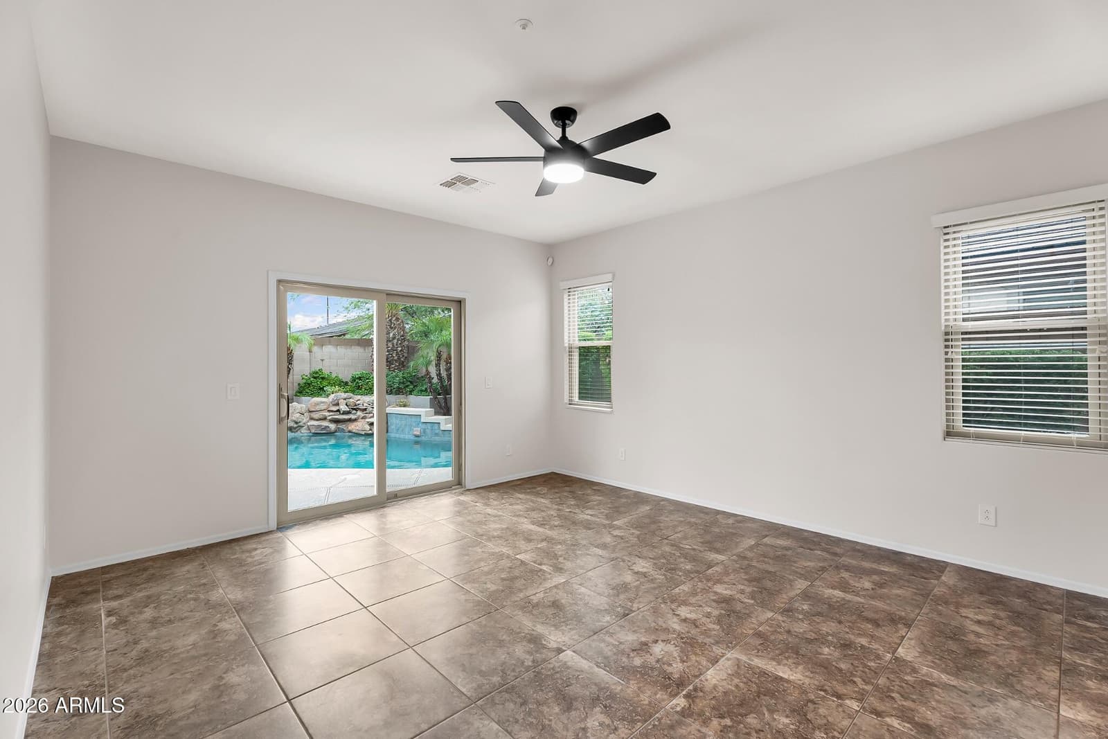 7171 S Sinova Court, Gilbert, AZ 85298 — photo 15 of 34