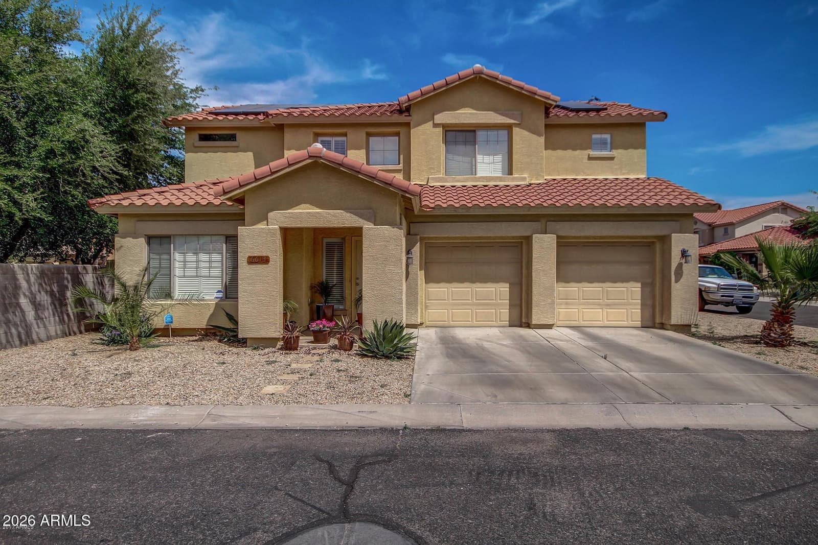 6613 N 28th Glen, Phoenix, AZ 85017 — photo 1 of 1