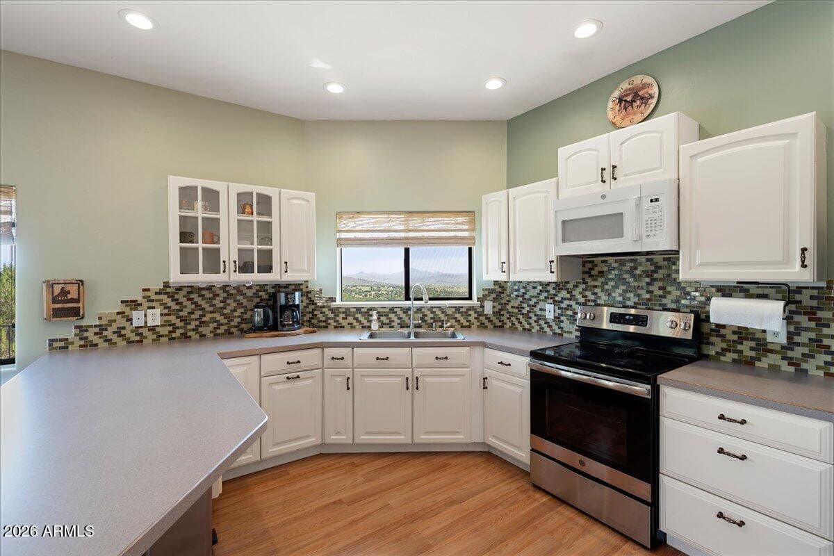 4172 N Rocky Top, Chino Valley, AZ 86323 — photo 6 of 29
