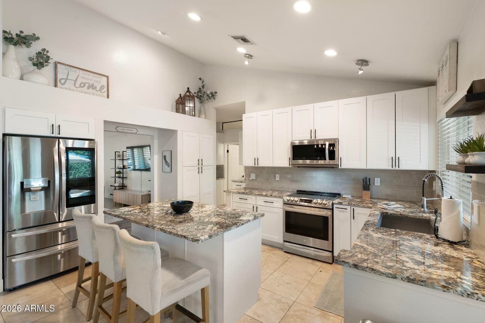 4802 E Hillery Drive, Scottsdale, AZ 85254 — photo 7 of 54