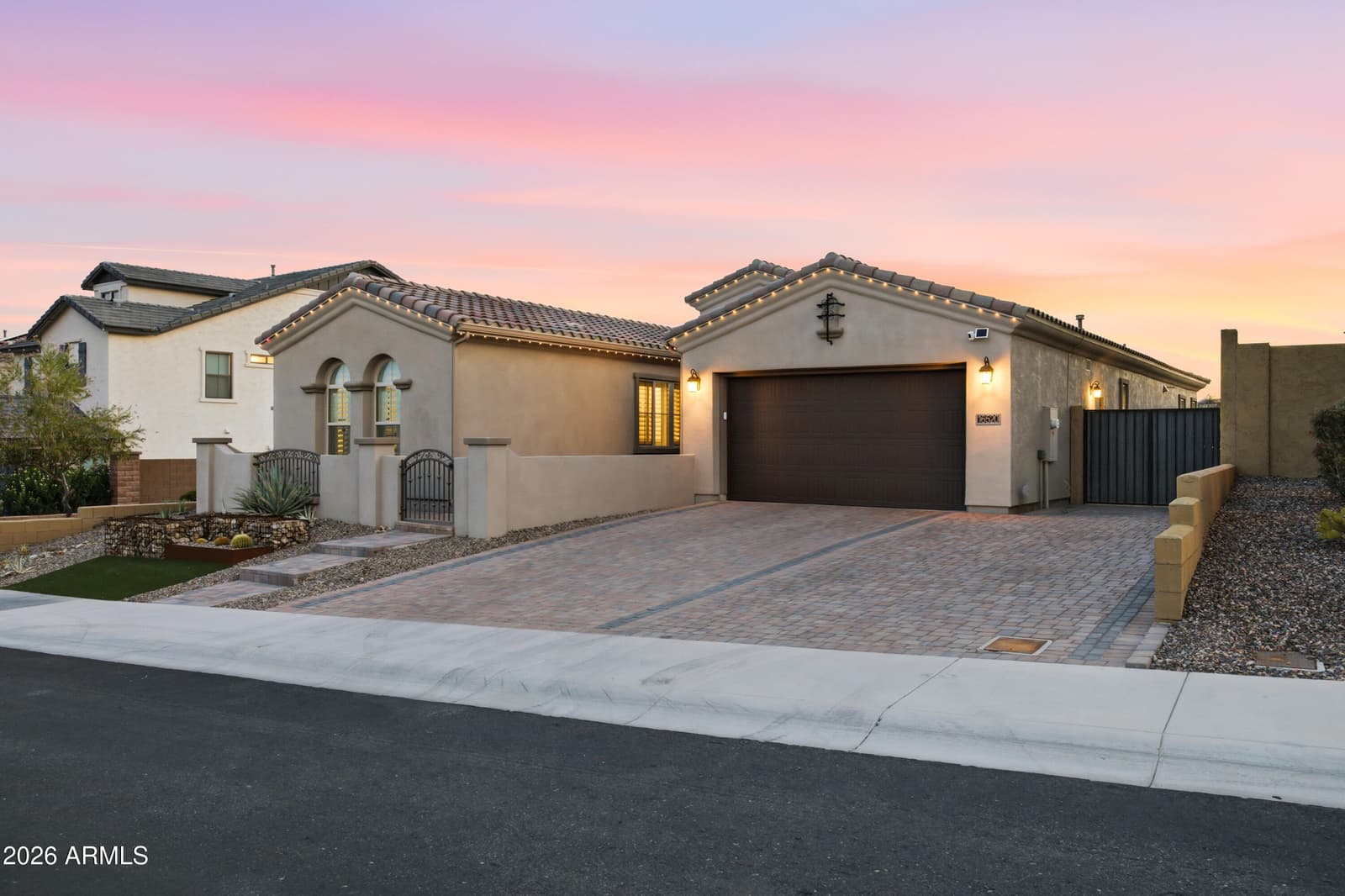16520 S 6th Place, Phoenix, AZ 85048 — photo 10 of 124