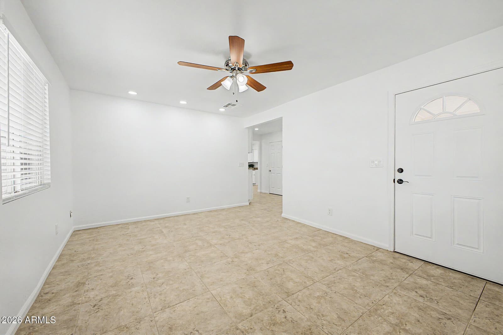 539 N 111th Place, Mesa, AZ 85207 — photo 4 of 28
