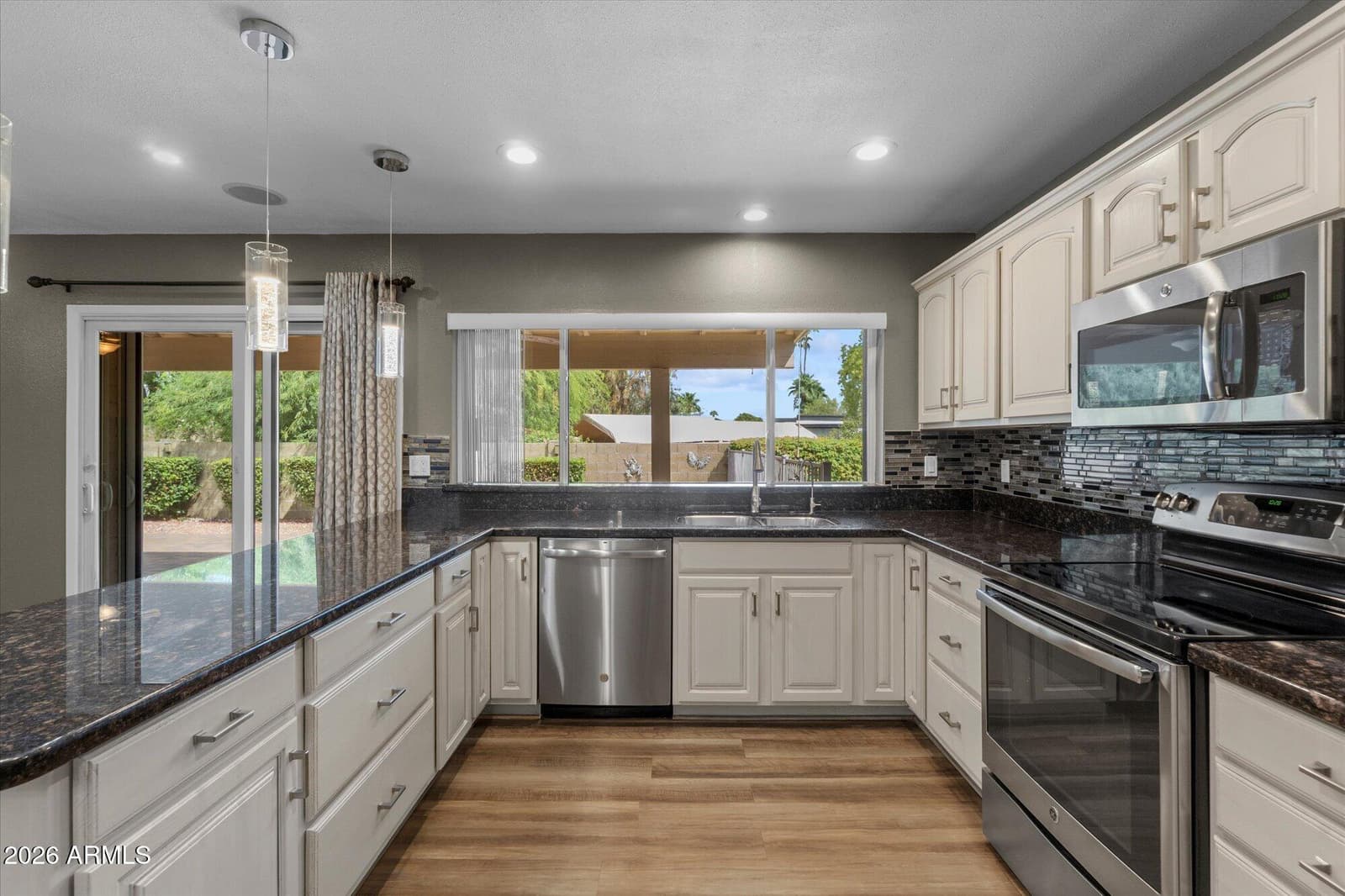 4016 E Shangri La Road, Phoenix, AZ 85028 — photo 8 of 28
