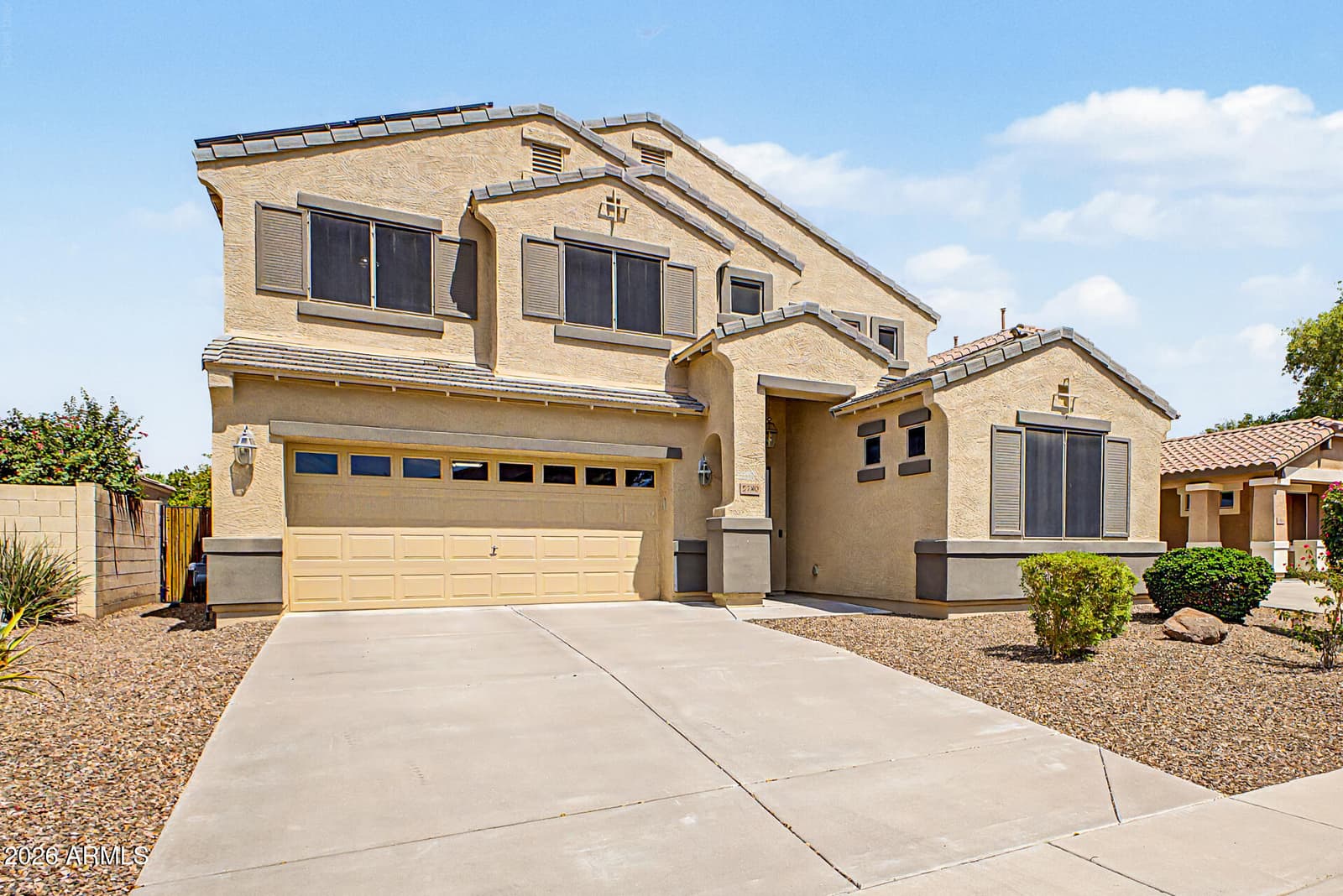 2740 E Quiet Hollow Lane, Phoenix, AZ 85024 — photo 7 of 44