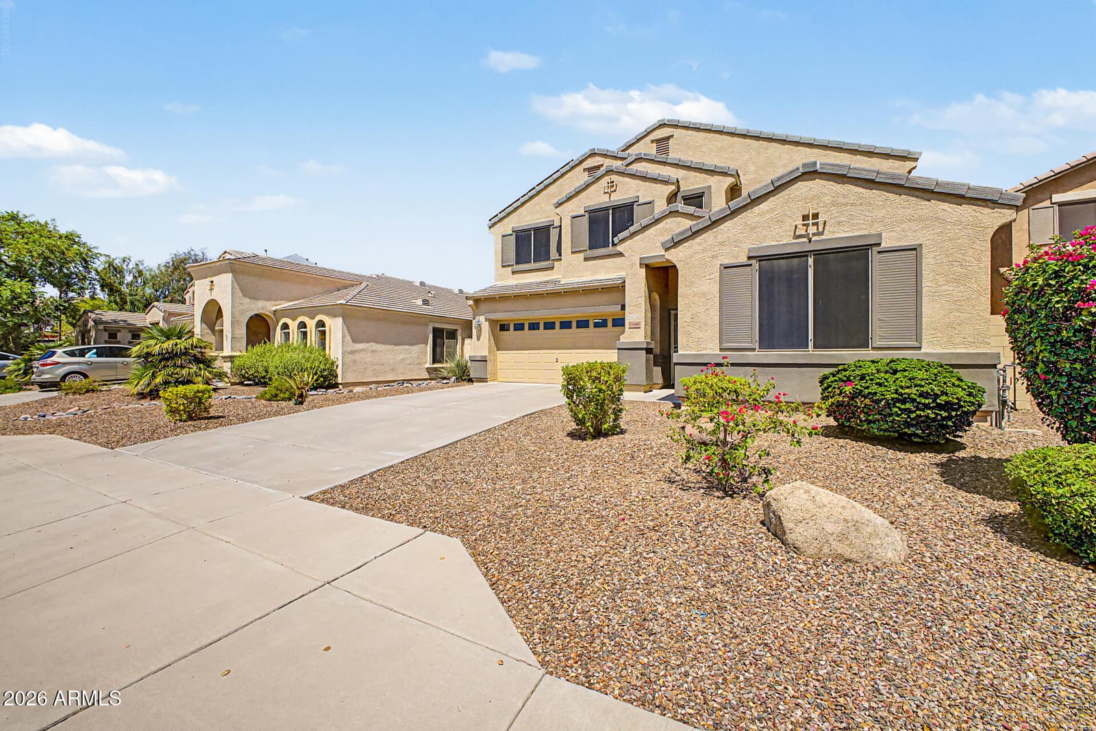 2740 E Quiet Hollow Lane, Phoenix, AZ 85024 — photo 8 of 44