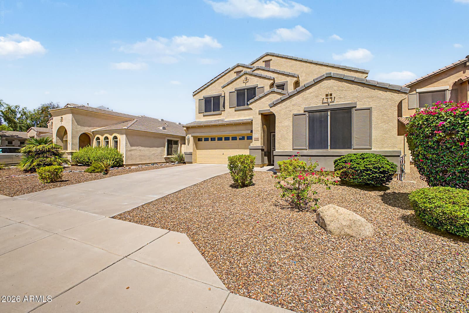 2740 E Quiet Hollow Lane, Phoenix, AZ 85024 — photo 9 of 44
