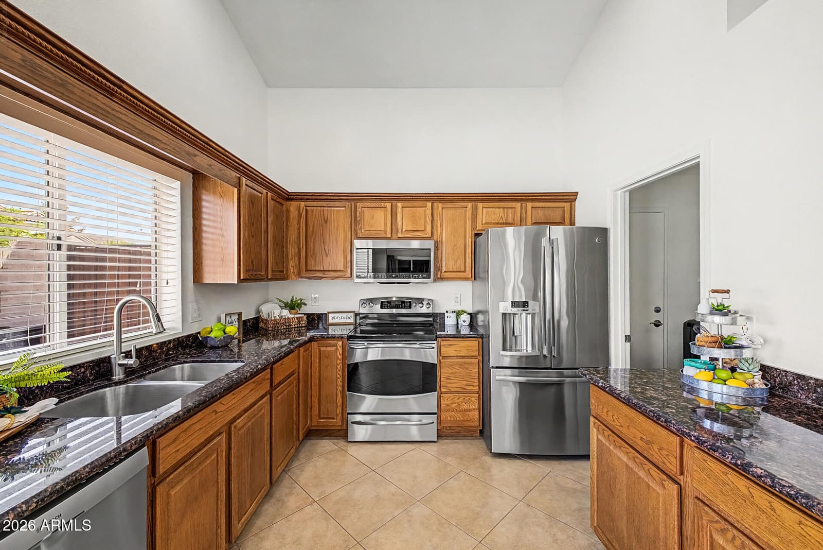 3212 N Ramada Circle, Mesa, AZ 85215 — photo 11 of 32