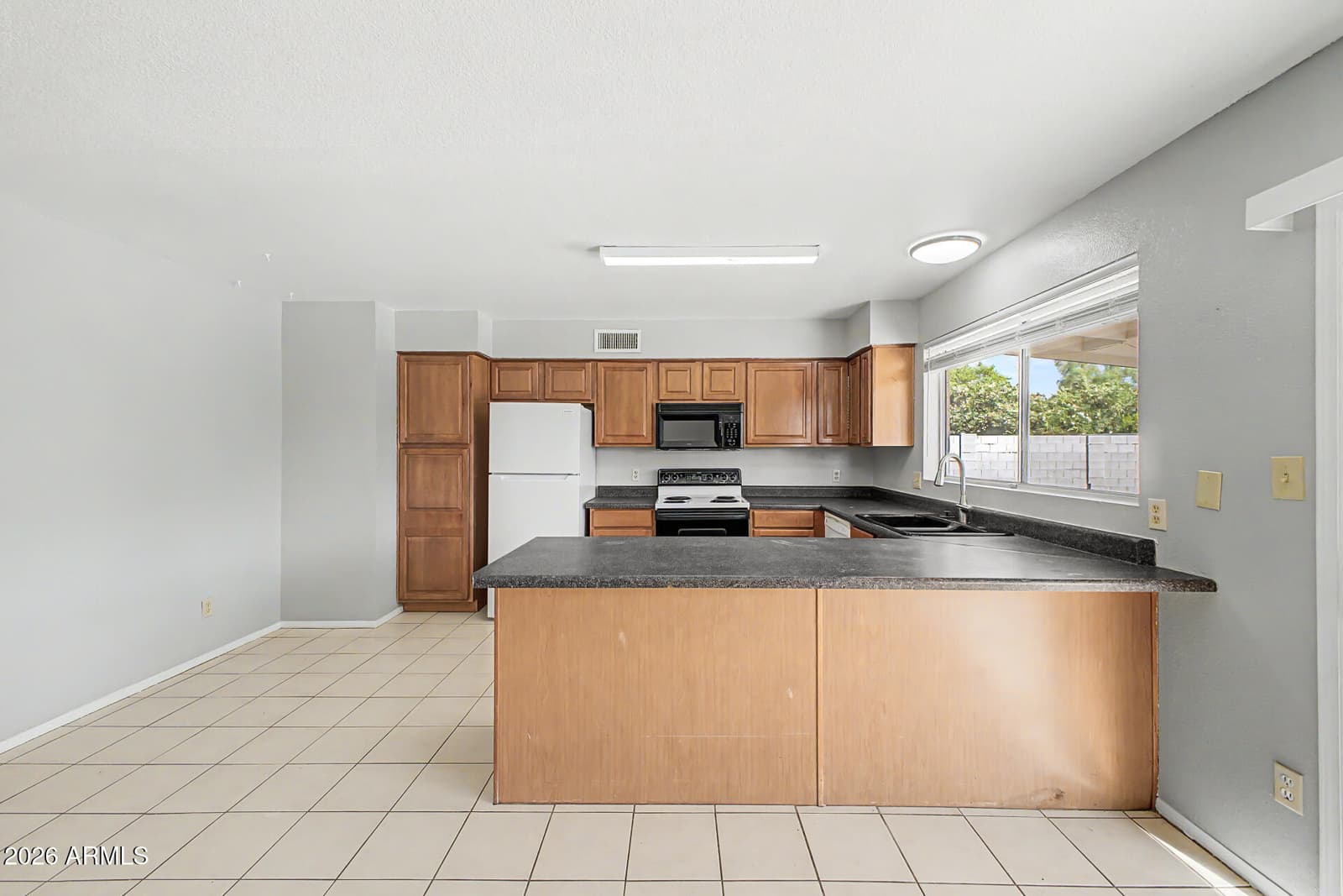 3619 W Libby Street, Glendale, AZ 85308 — photo 16 of 34
