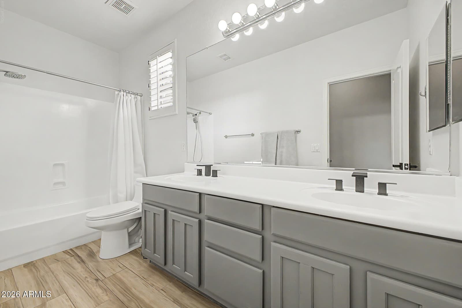5504 E Via Montoya Drive, Phoenix, AZ 85054 — photo 30 of 36