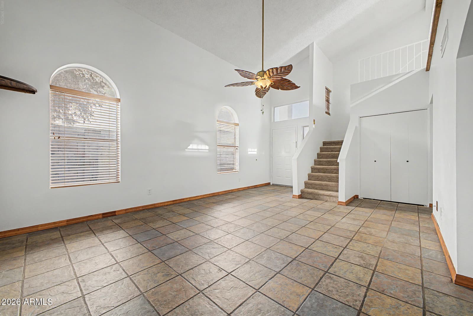 4764 W Tonto Drive, Glendale, AZ 85308 — photo 8 of 34
