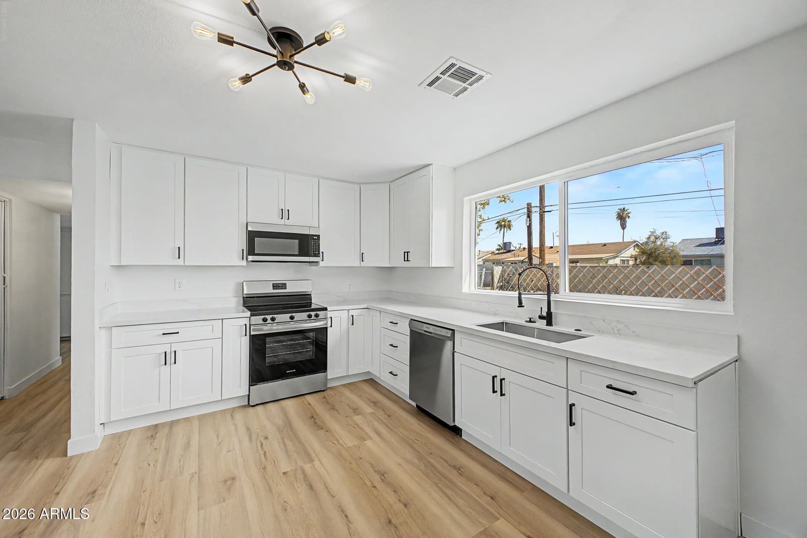 3123 W Windrose Drive, Phoenix, AZ 85029 — photo 12 of 28