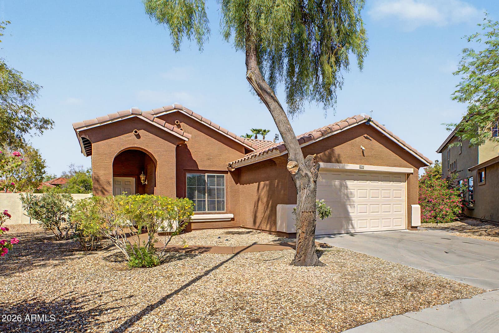 15142 W Smokey Drive, Surprise, AZ 85374 — photo 9 of 43