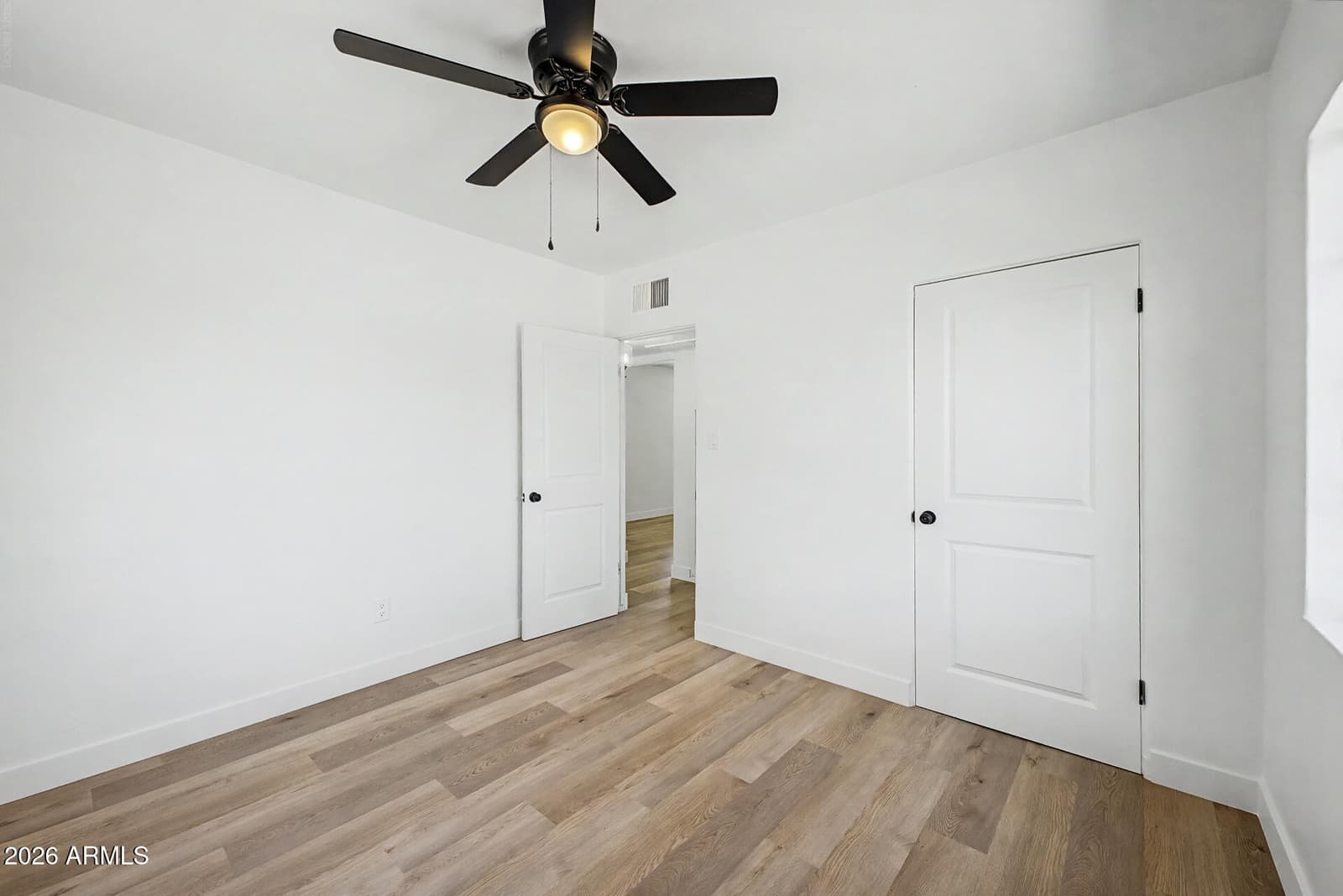 122 W Roeser Road, Phoenix, AZ 85041 — photo 12 of 23