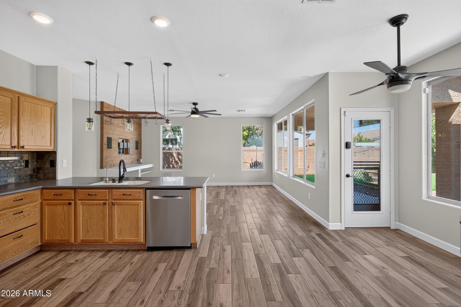 3316 E Maplewood Street, Gilbert, AZ 85297 — photo 19 of 61