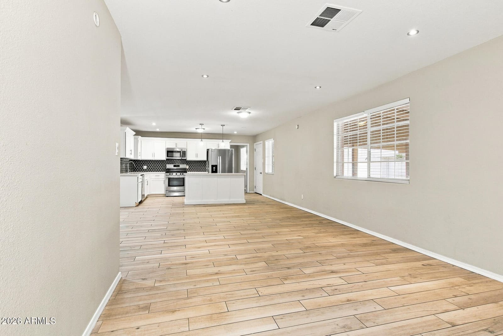6302 W Orange Drive, Glendale, AZ 85301 — photo 5 of 21