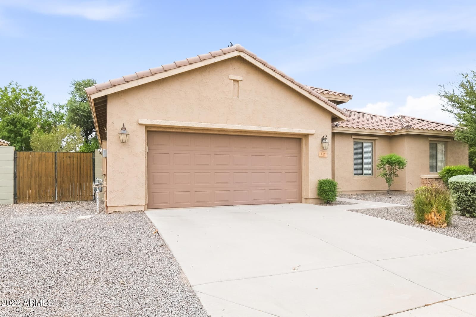 417 E Cactus Wren Drive, Casa Grande, AZ 85122 — photo 1 of 21