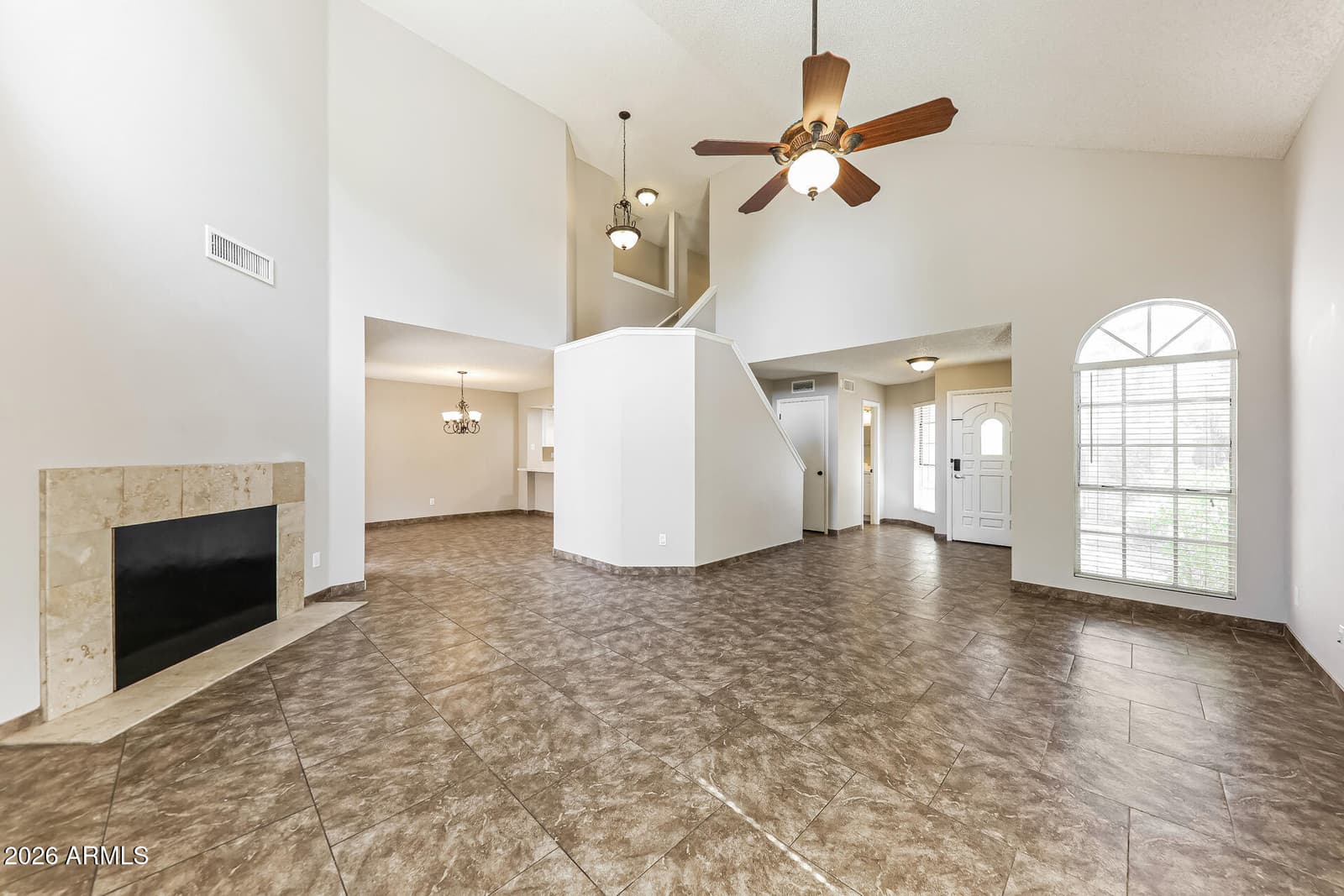 525 E Taro Lane, Phoenix, AZ 85024 — photo 4 of 22