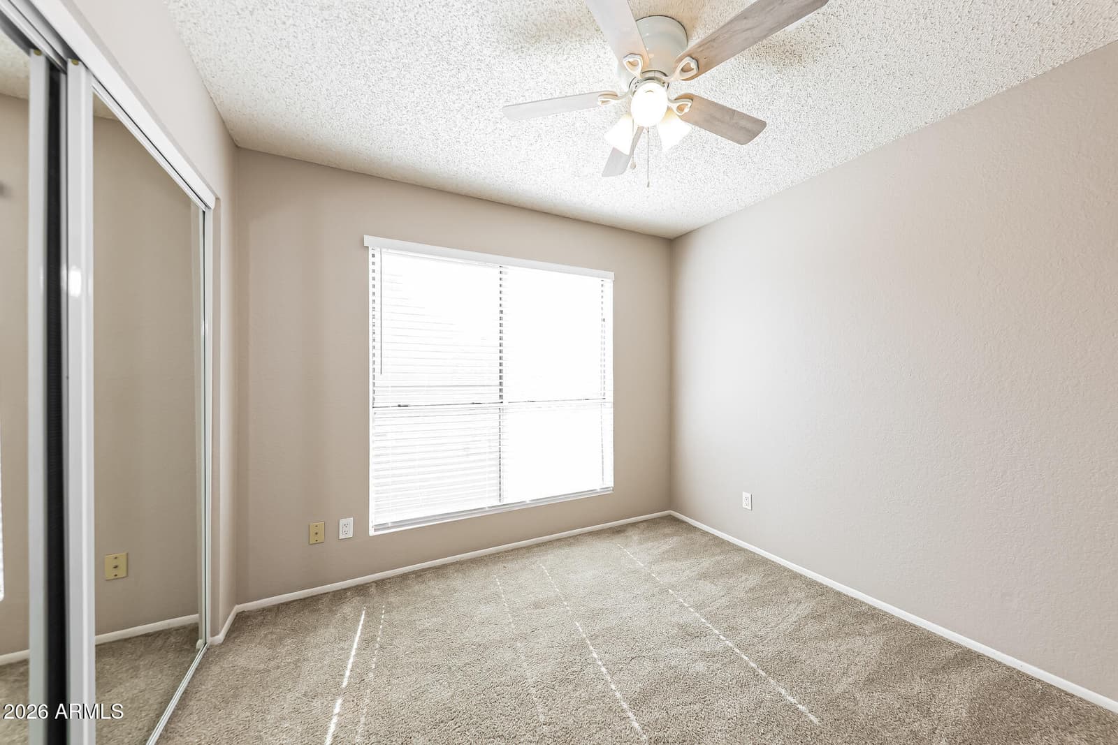 525 E Taro Lane, Phoenix, AZ 85024 — photo 15 of 22