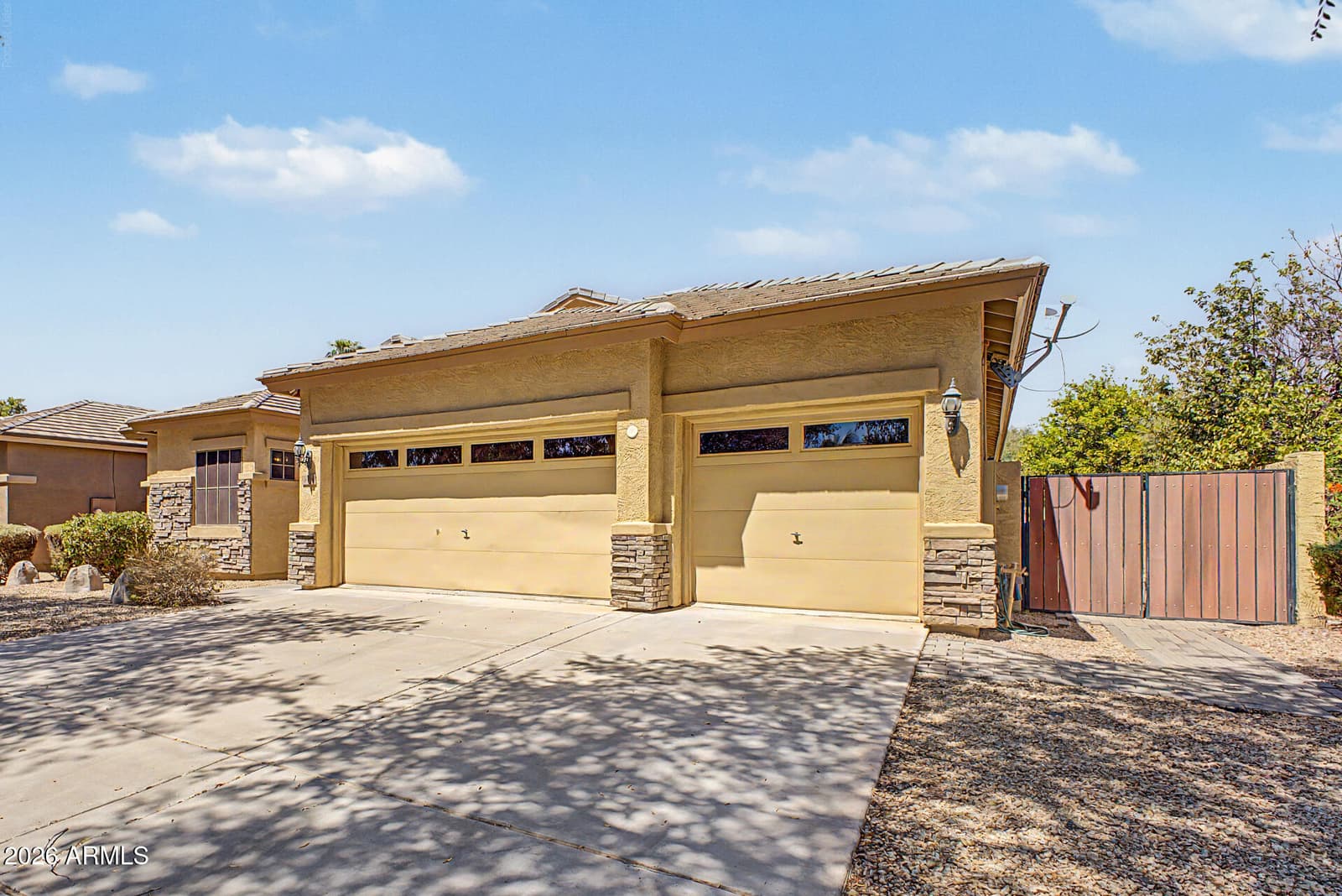 3484 E Page Avenue, Gilbert, AZ 85234 — photo 7 of 58