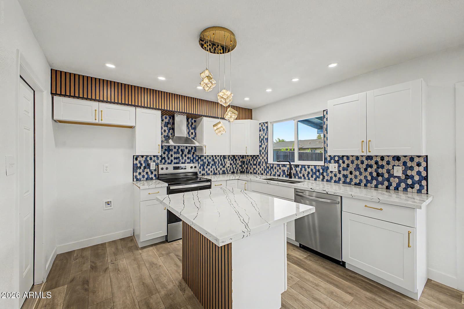 3226 W Libby Street, Phoenix, AZ 85053 — photo 14 of 35