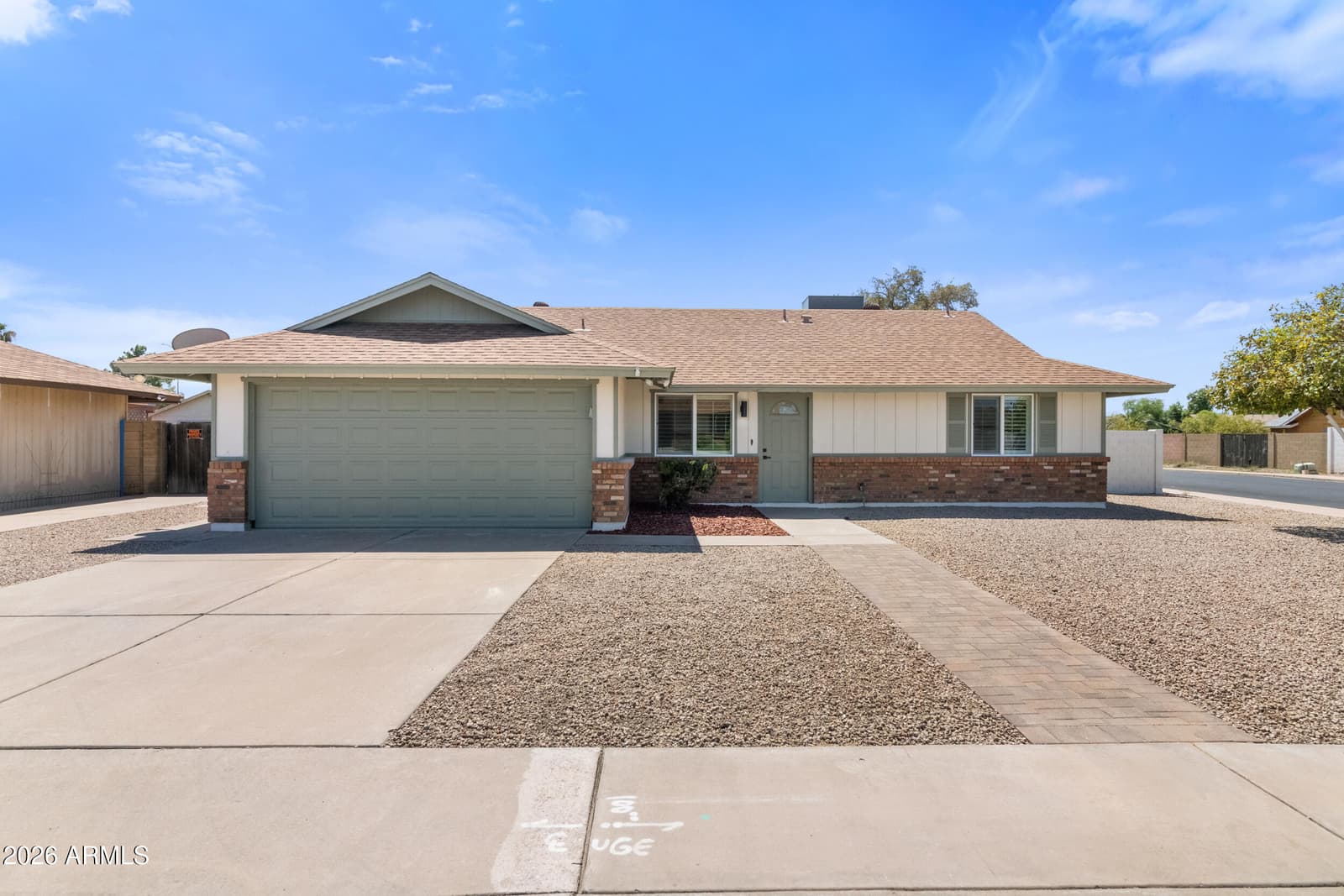 2205 E Catalina Avenue, Mesa, AZ 85204 — photo 2 of 19