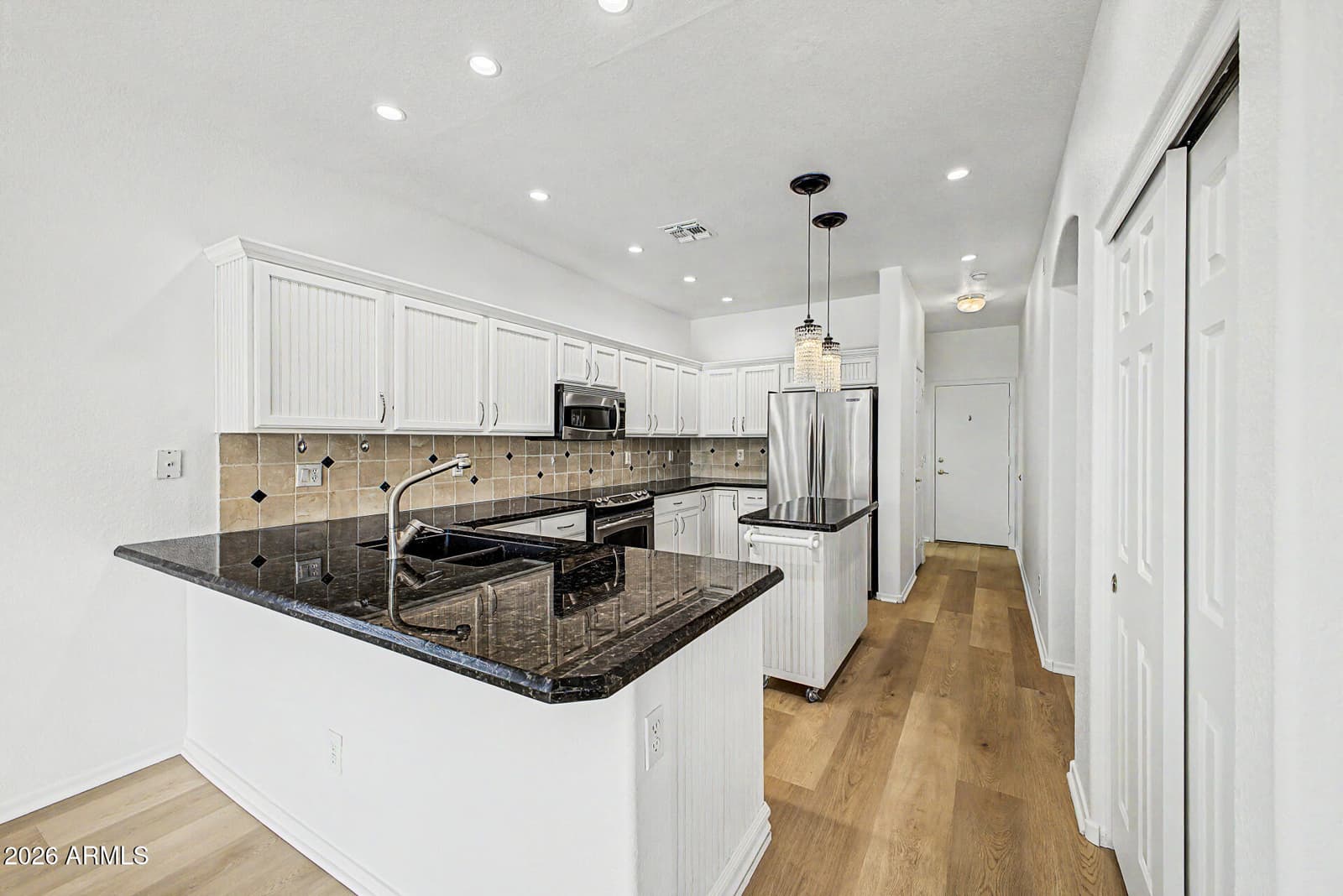 6982 S Oxford Lane, Chandler, AZ 85249 — photo 10 of 39