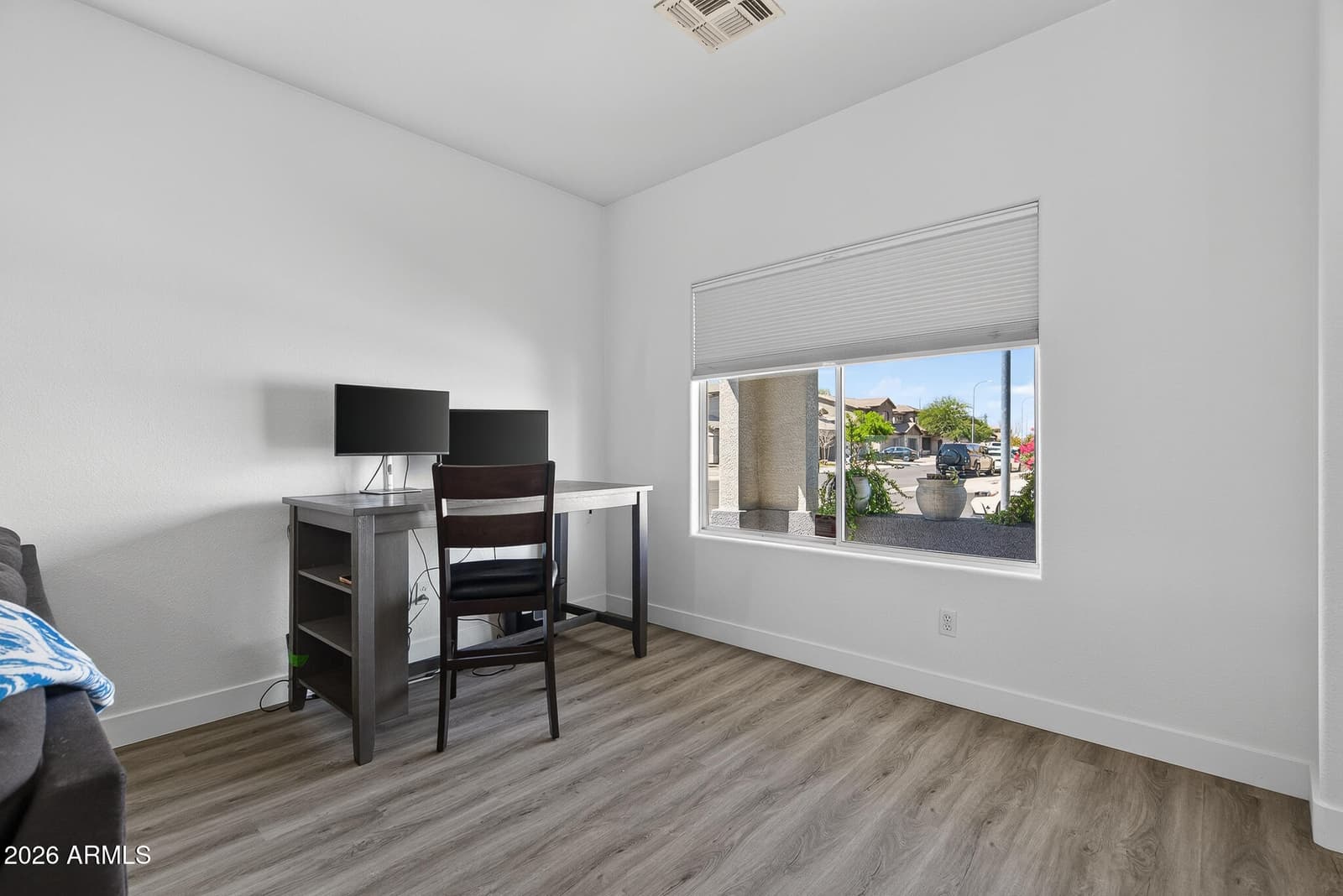 12553 W Washington Street, Avondale, AZ 85323 — photo 5 of 37